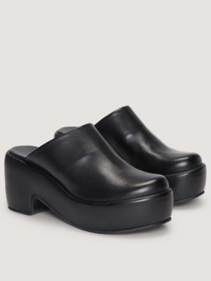 The Puffa Clog | Black
