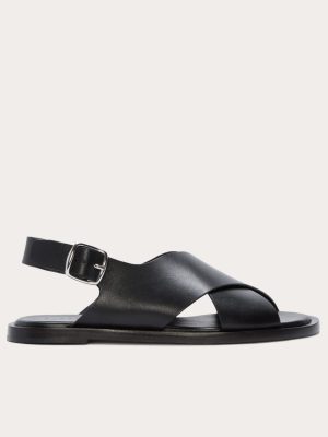 The City Crossover Sandal | Black