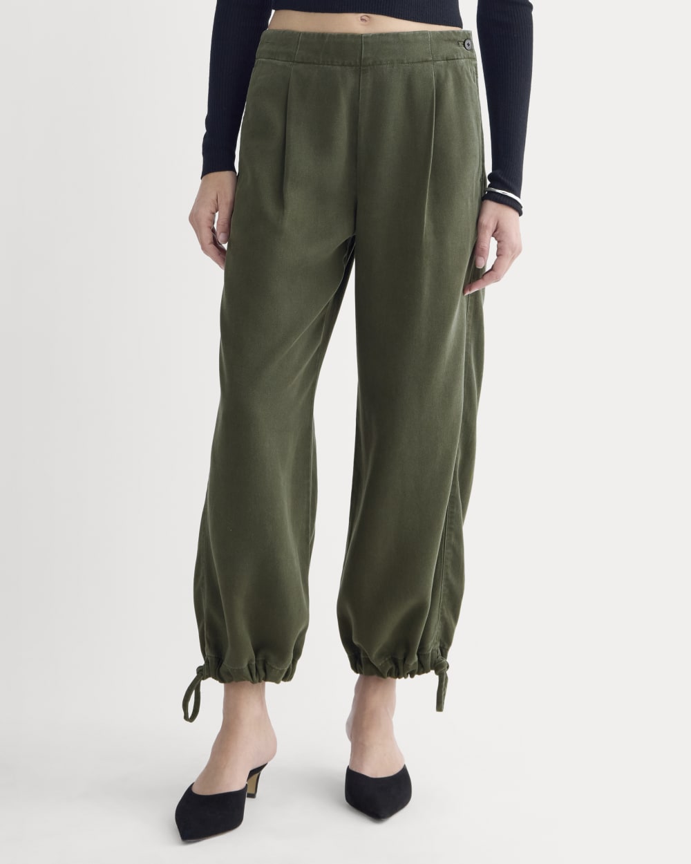 The Chino Jogger in Buttersoft | Dark Forest - Image 3