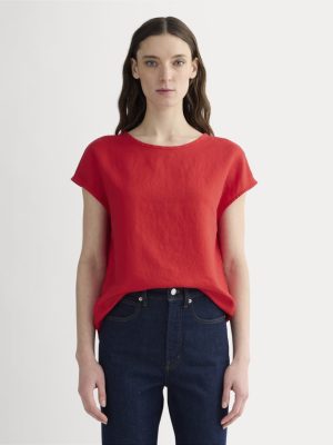 The Muscle Top in Linen | Classic Red