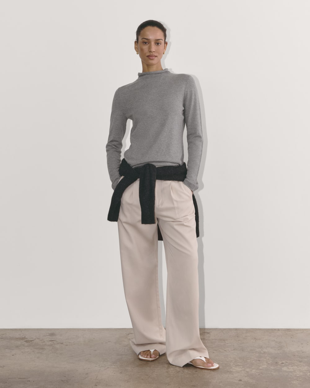 The Funnel Neck in Cotton Cashmere | Heather Charcoal - Image 4