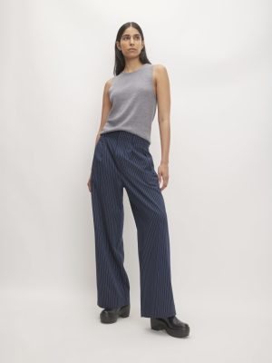 The Draper Pleated Pant in Buttersmooth | Navy / Bone | 30 Inseam