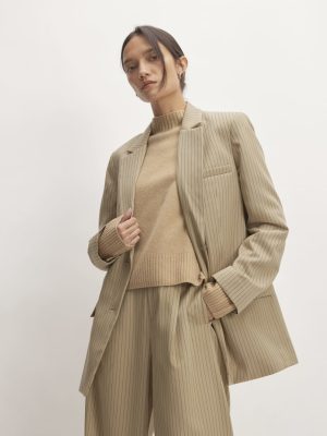 The Oversized Blazer in Buttersmooth | Cornstalk / Black