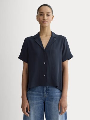 The Notch Shirt in Washable Silk | Navy