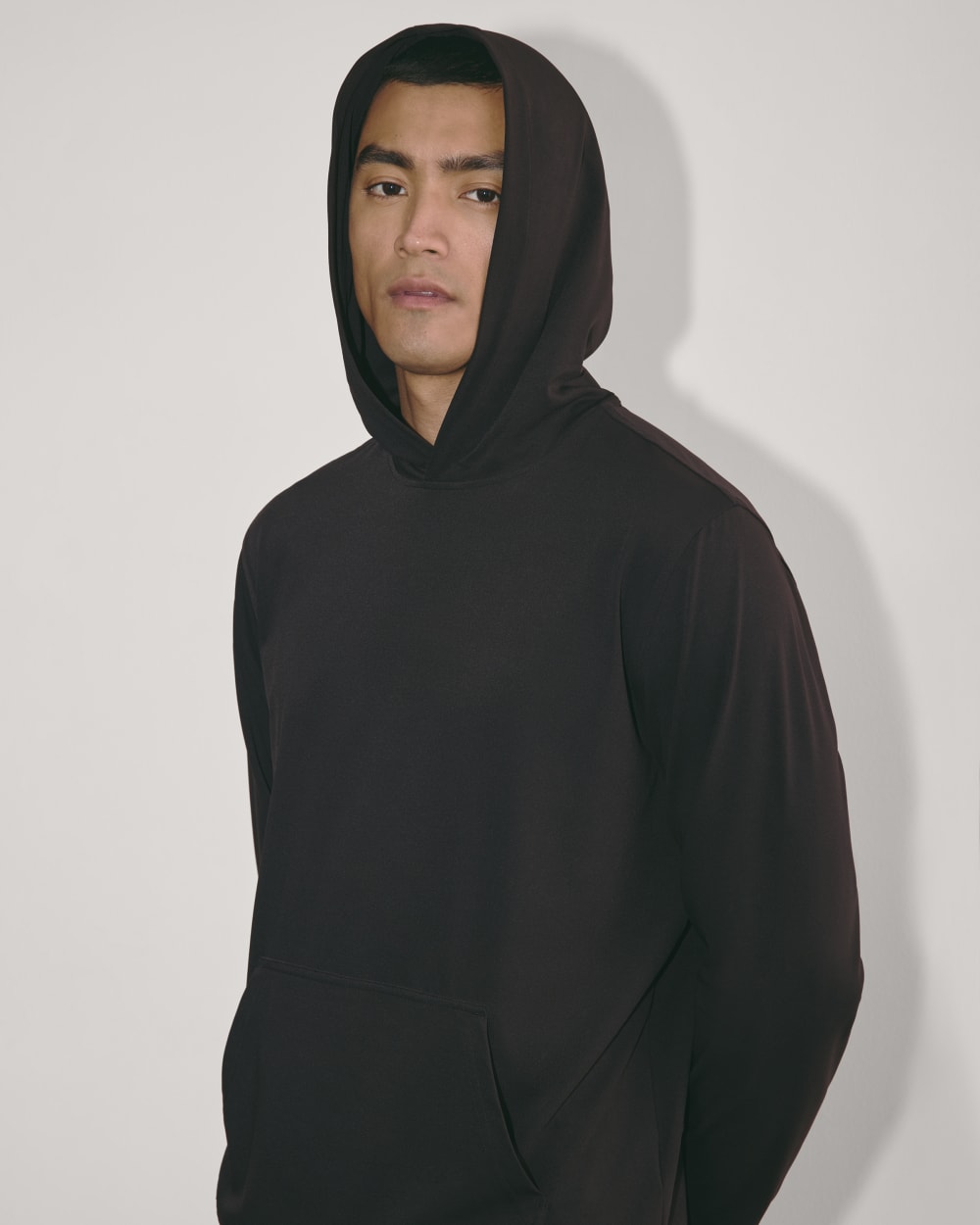The Off-Duty Tech Hoodie | Black - Image 4