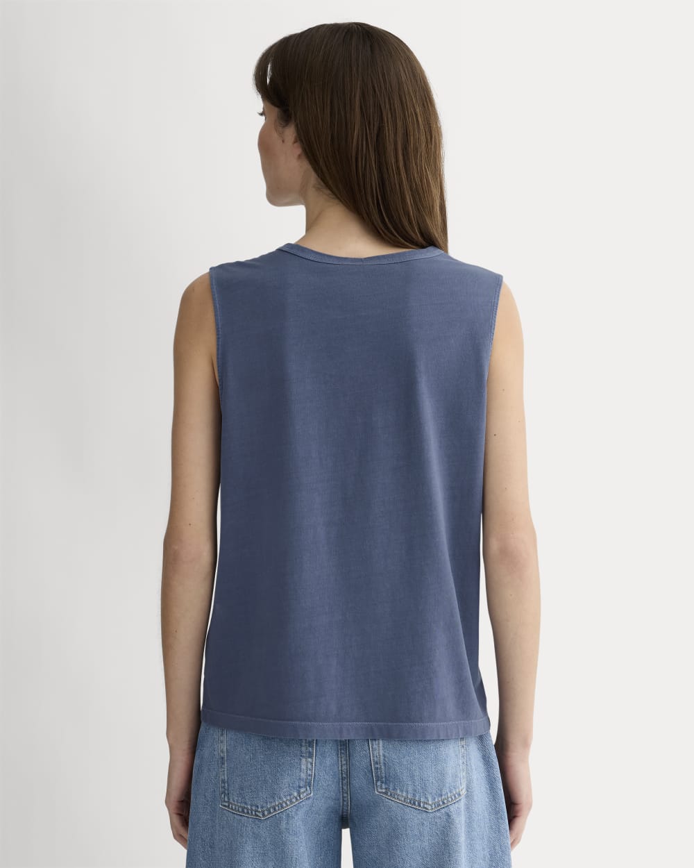 The Boyfriend Tank in Essential Cotton | Navy - Image 4