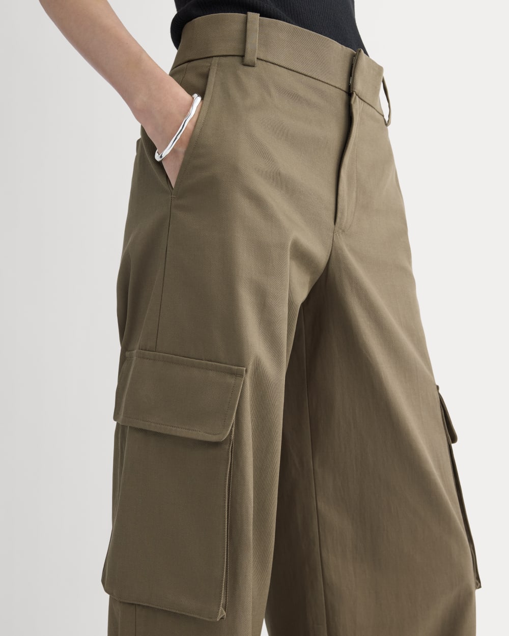 Wide-Leg Cargo Trouser in Buttersmooth | Deep Taupe - Image 4