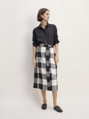 The Linen Wrap Skirt | Bone / Black Check