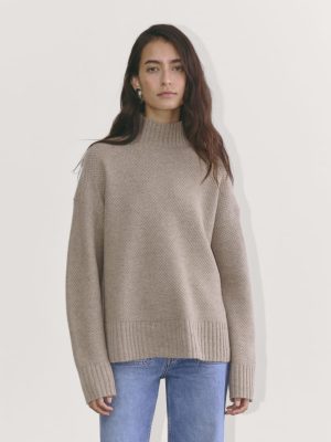 The Honeycomb Funnel Neck in Wool Cashmere | Oatmeal