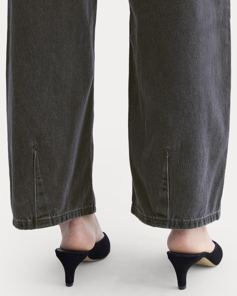 Loose Curve Jean | Carbon Midnight - Image 4
