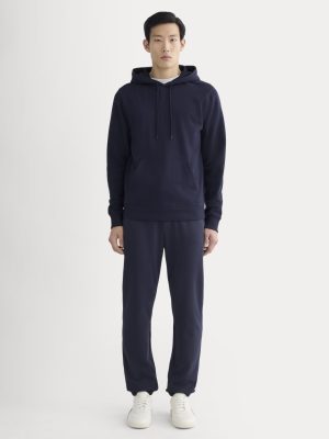 The Off-Duty Jogger | Navy