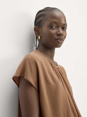 The Gathered Neck Top | Carob Brown