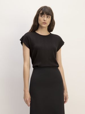 The Rib Muscle Tee | Black