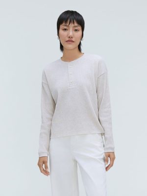 The Organic Cotton Waffle Henley | Heathered Tan