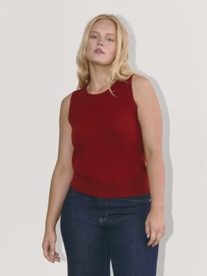 The Classic Tank in Cashmere | Berry Red