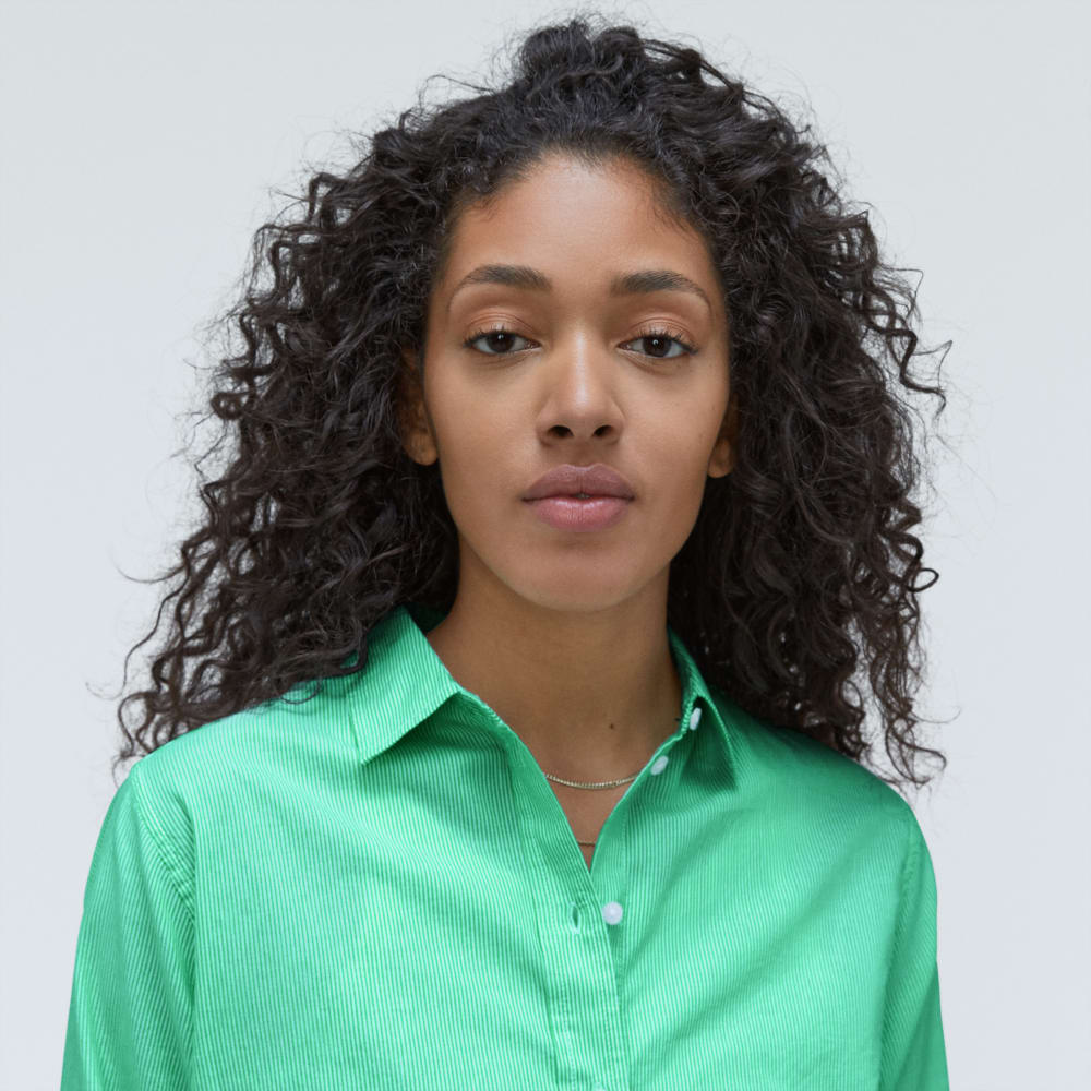 The Must-Have Shirt in Silky Cotton | Bright Jade / White - Image 4