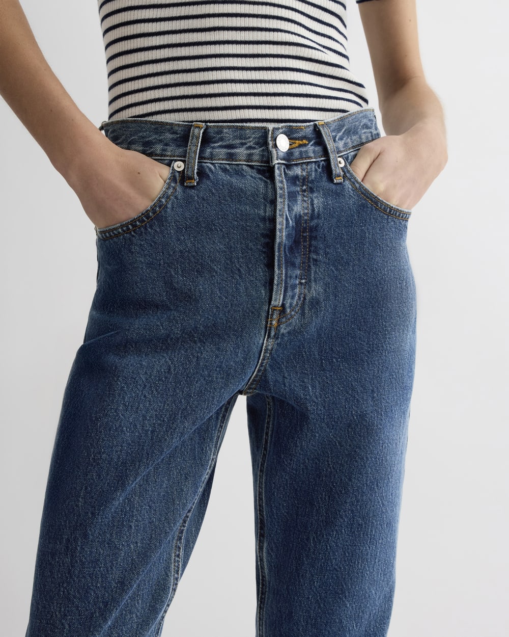 The '90s Cheeky® Jean | Deep Atlantic | 26.5 Inseam - Image 4