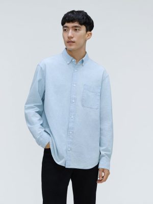 The Relaxed Organic Chambray Shirt  | Icy Blue