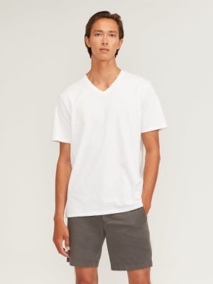 The Organic Cotton V-Neck Tee | White