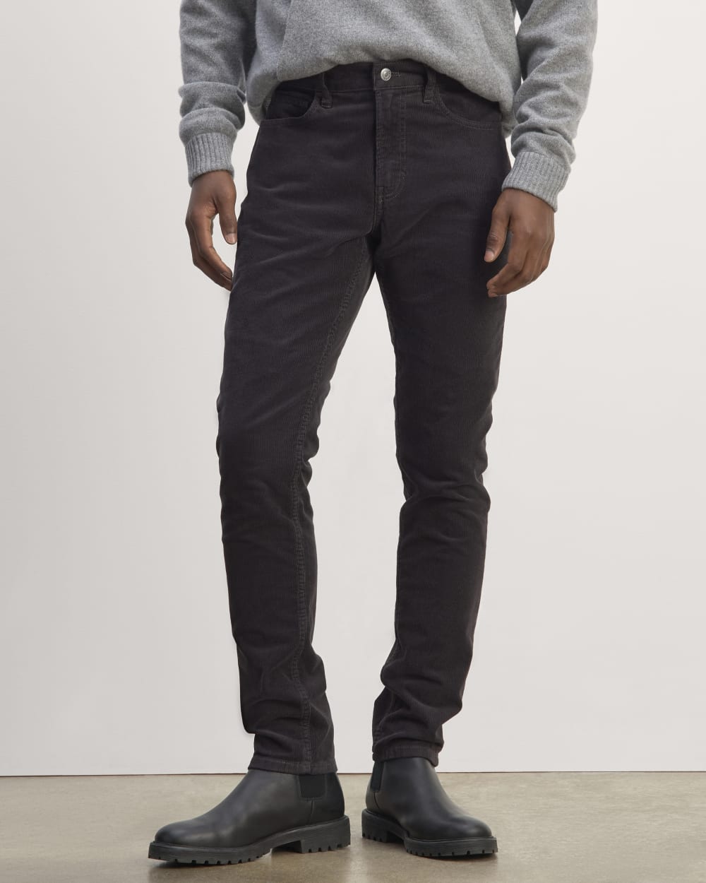 The 5-Pocket Pant in Corduroy | Graphite - Image 3