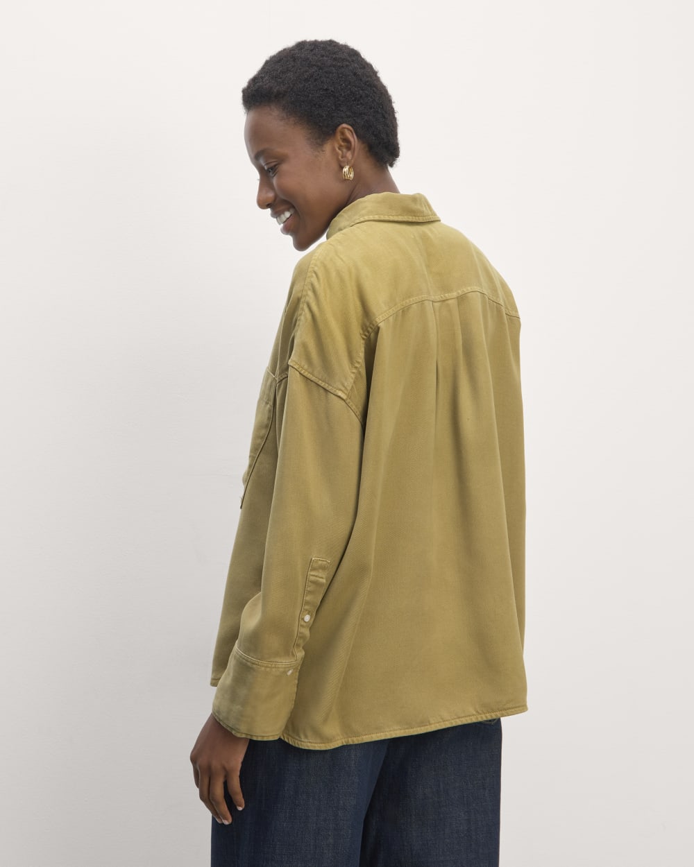 The Boxy Overshirt in Buttersoft | Fennel Seed - Image 6