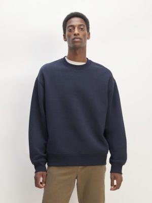 The ReTrack Crewneck Sweatshirt | Navy