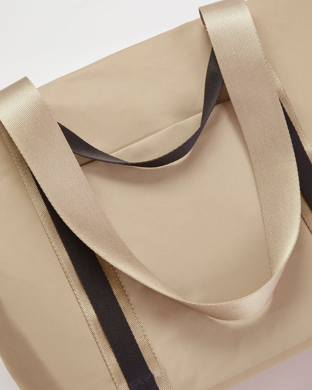 The Recycled Nylon Tote | Khaki - Image 5