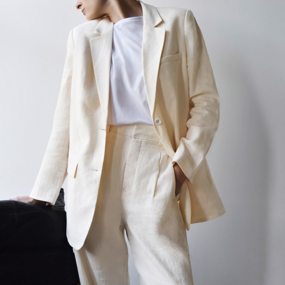The Oversized Blazer in Linen | Canvas - Image 7