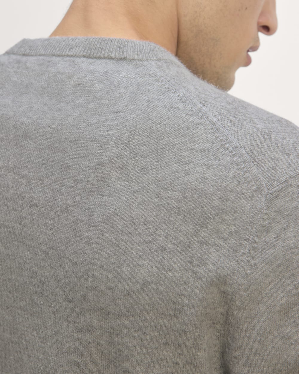 The Cashmere V-Neck Sweater | Light Heather Grey - Image 5