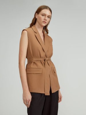 The Sleeveless Blazer in Buttersmooth | Toasted Coconut