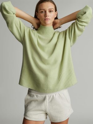 The Cashmere Oversized Turtleneck | Seafoam Green
