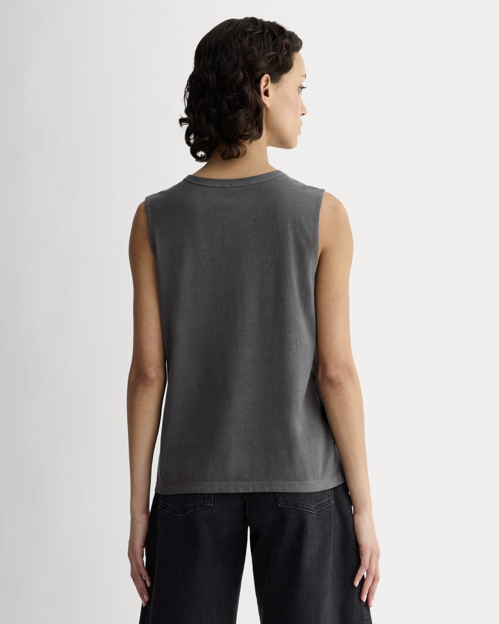 The Boyfriend Tank in Essential Cotton | Black - Image 4