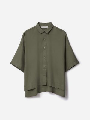 The Drapey Square Shirt | Kalamata