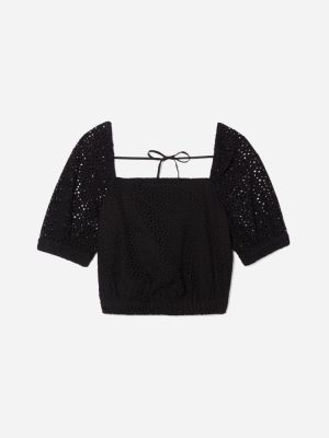 The Eyelet Puff Sleeve Top | Black
