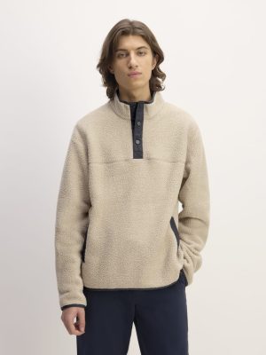 The ReNew Fleece Pullover | Oatmeal
