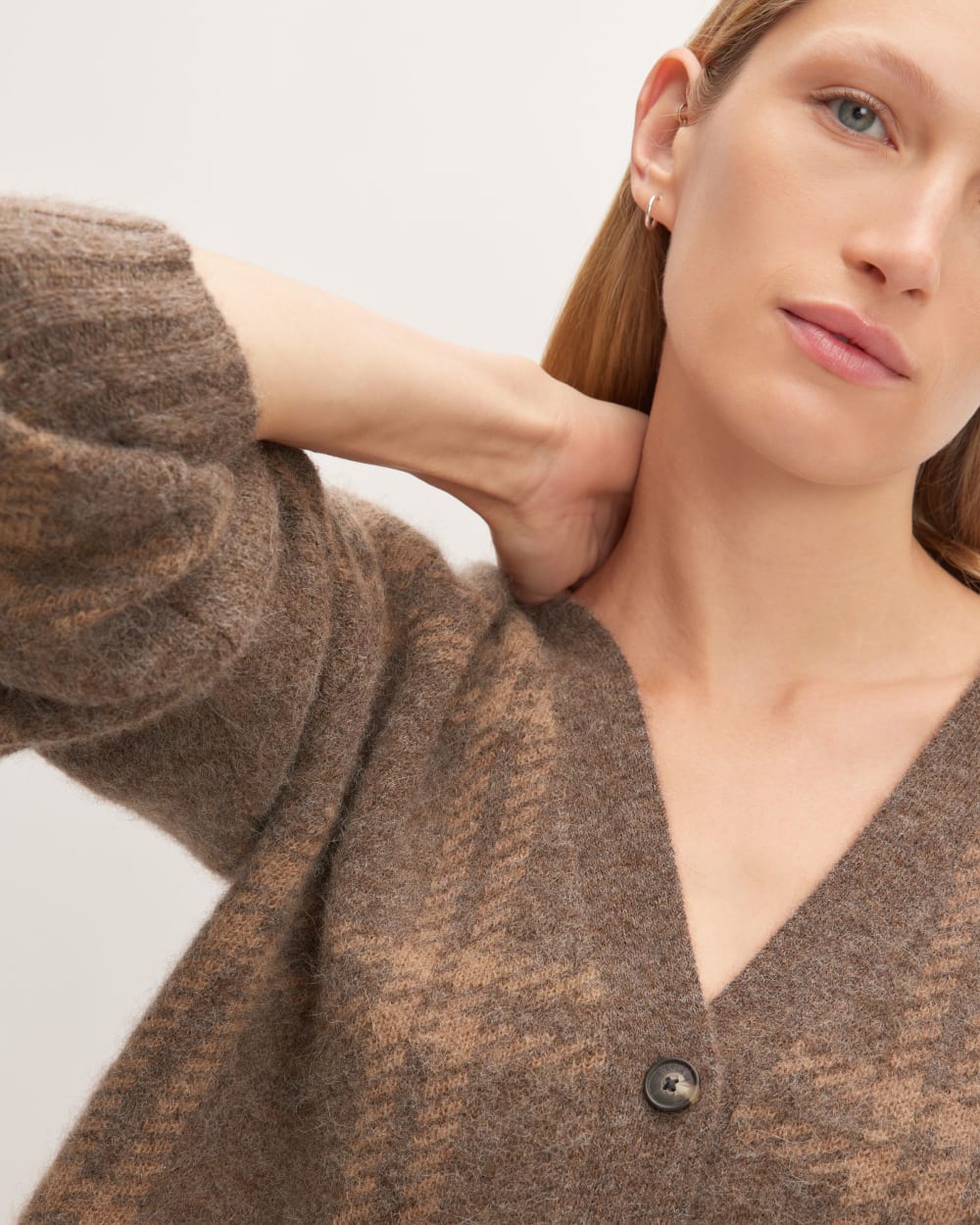 The Alpaca V-Neck Cropped Cardigan | Cocoa / Tiger's Eye - Image 5