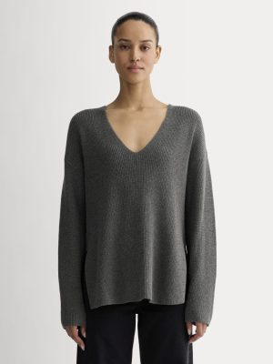 The Slouchy V-Neck in Everyday Cotton | Heathered Charcoal
