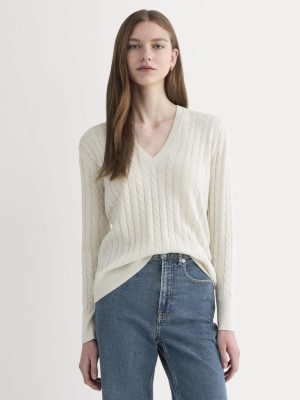 The Cable V-Neck in Cotton Cashmere | Birch