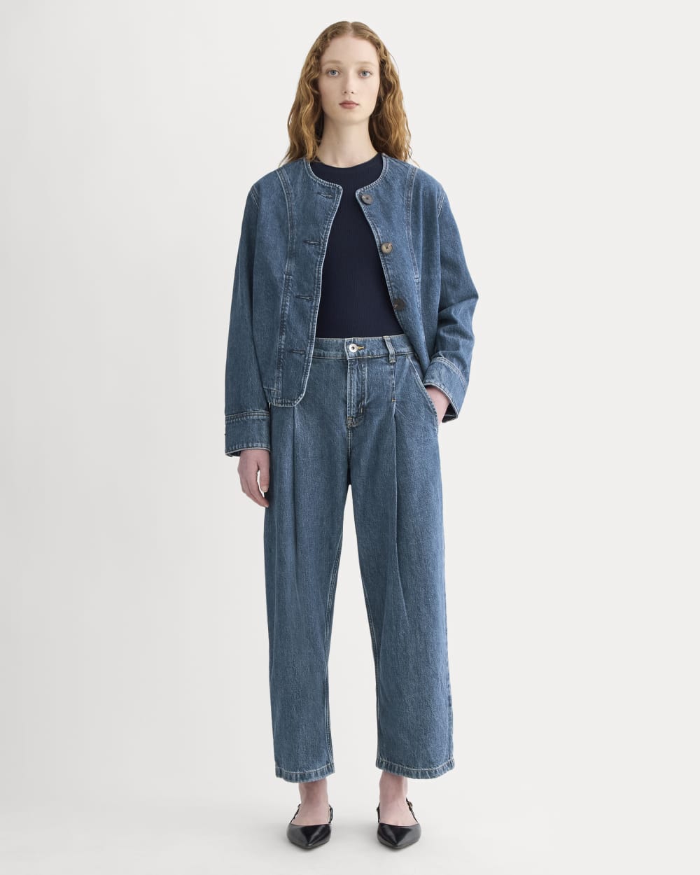 The High Rise Pleated Jean | Mid Indigo