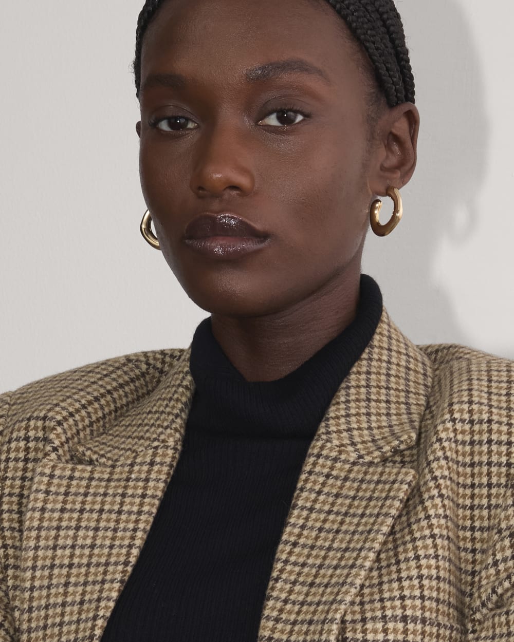 The Oversized Blazer in Wool | Camel Houndstooth - Image 4