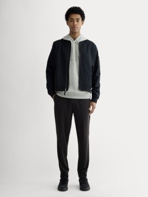 The Off-Duty Tech Jogger | Black