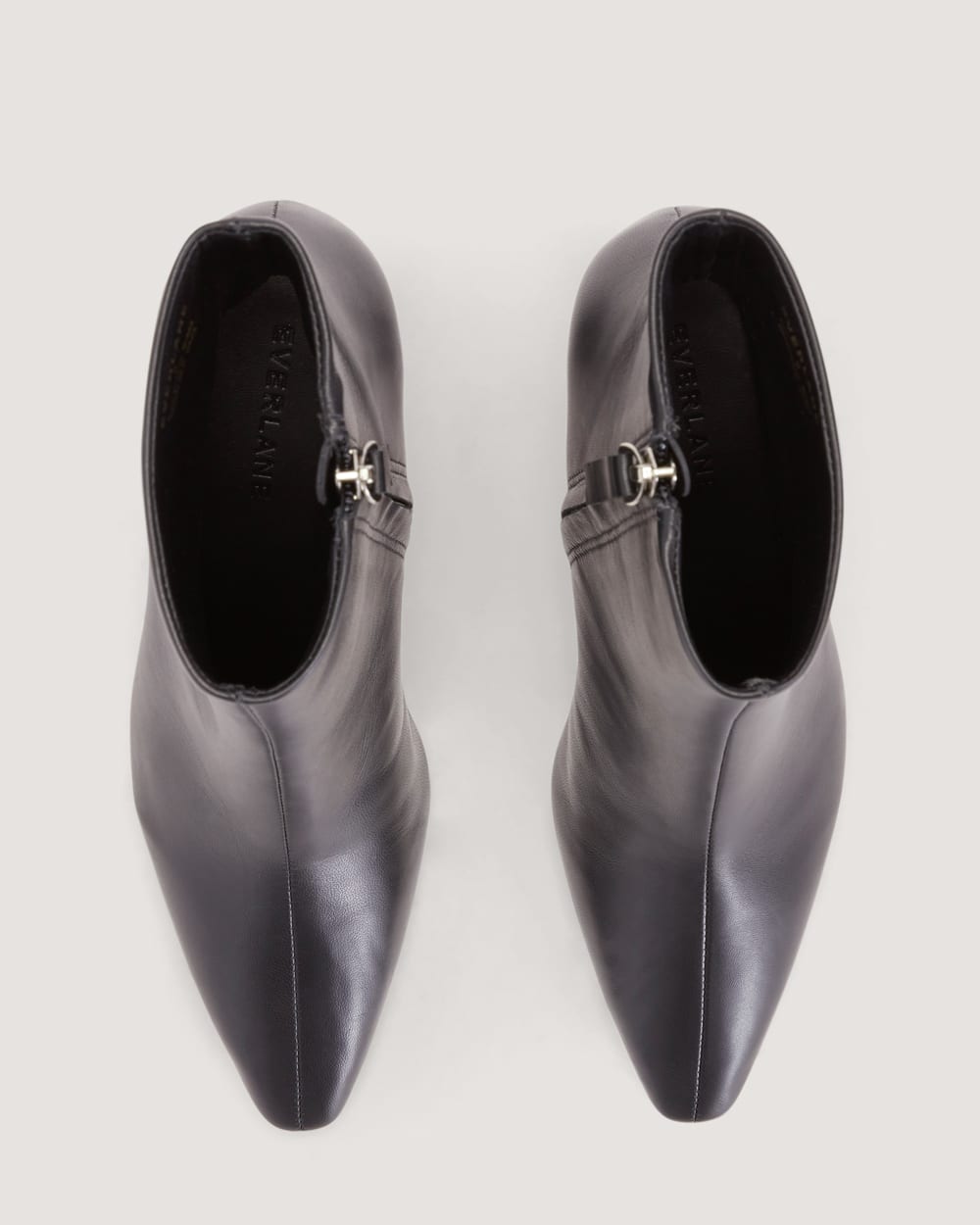 The Short Banana Boot | Black - Image 5