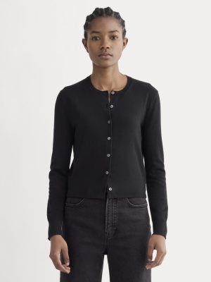 The Cropped Cardigan in Cotton Cashmere | Black