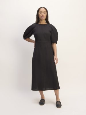 The Linen Short-Sleeve Scoop Midi Dress | Black