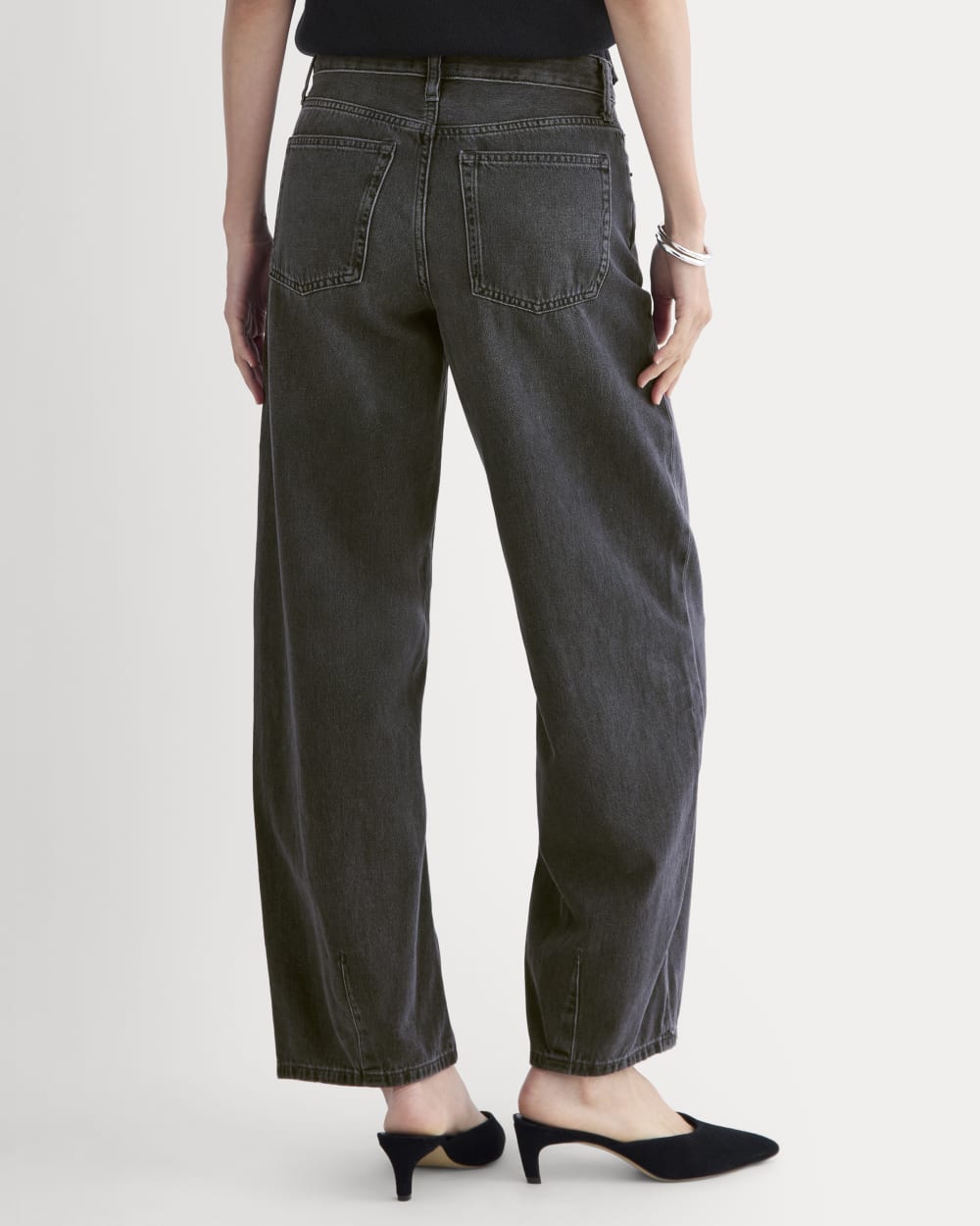 Loose Curve Jean | Carbon Midnight - Image 5