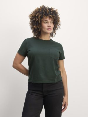 The Box-Cut Tee in Essential Cotton | Scarab | Pocket