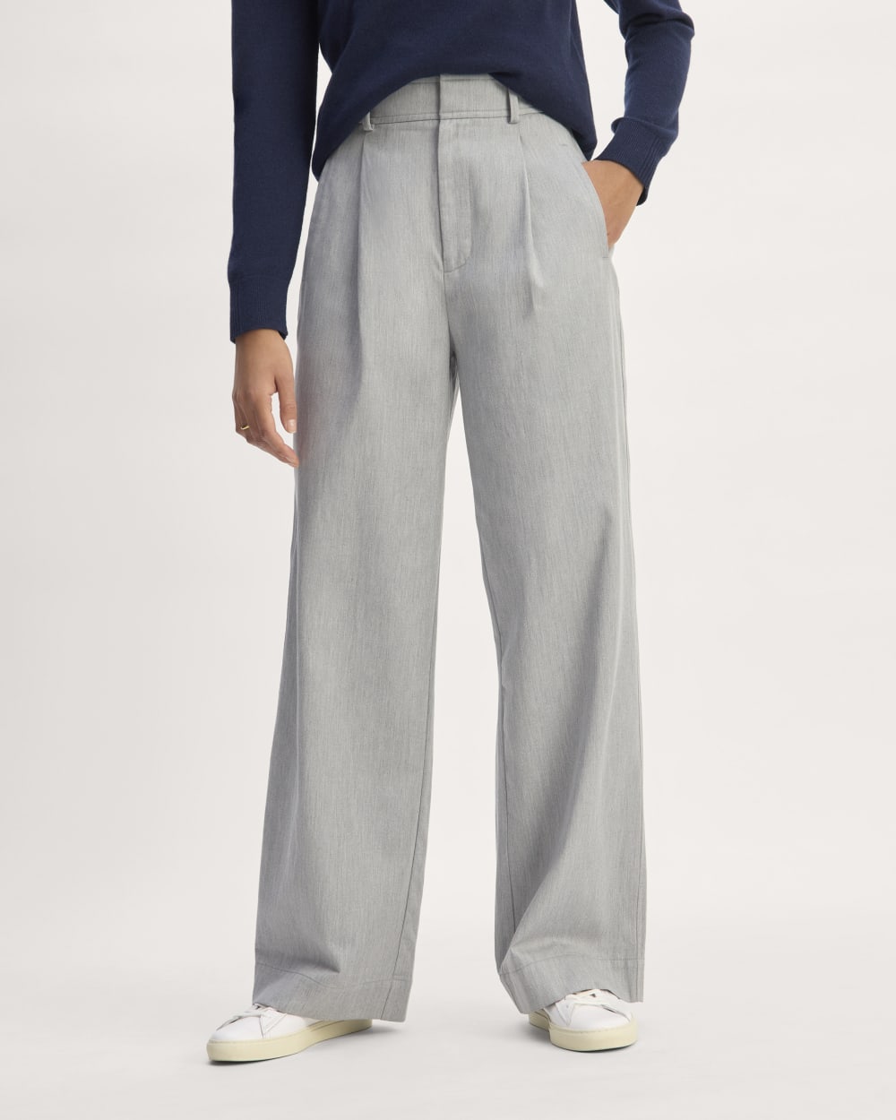 The Draper Pleated Pant in Buttersmooth | Heather Steel | 32 Inseam - Image 3