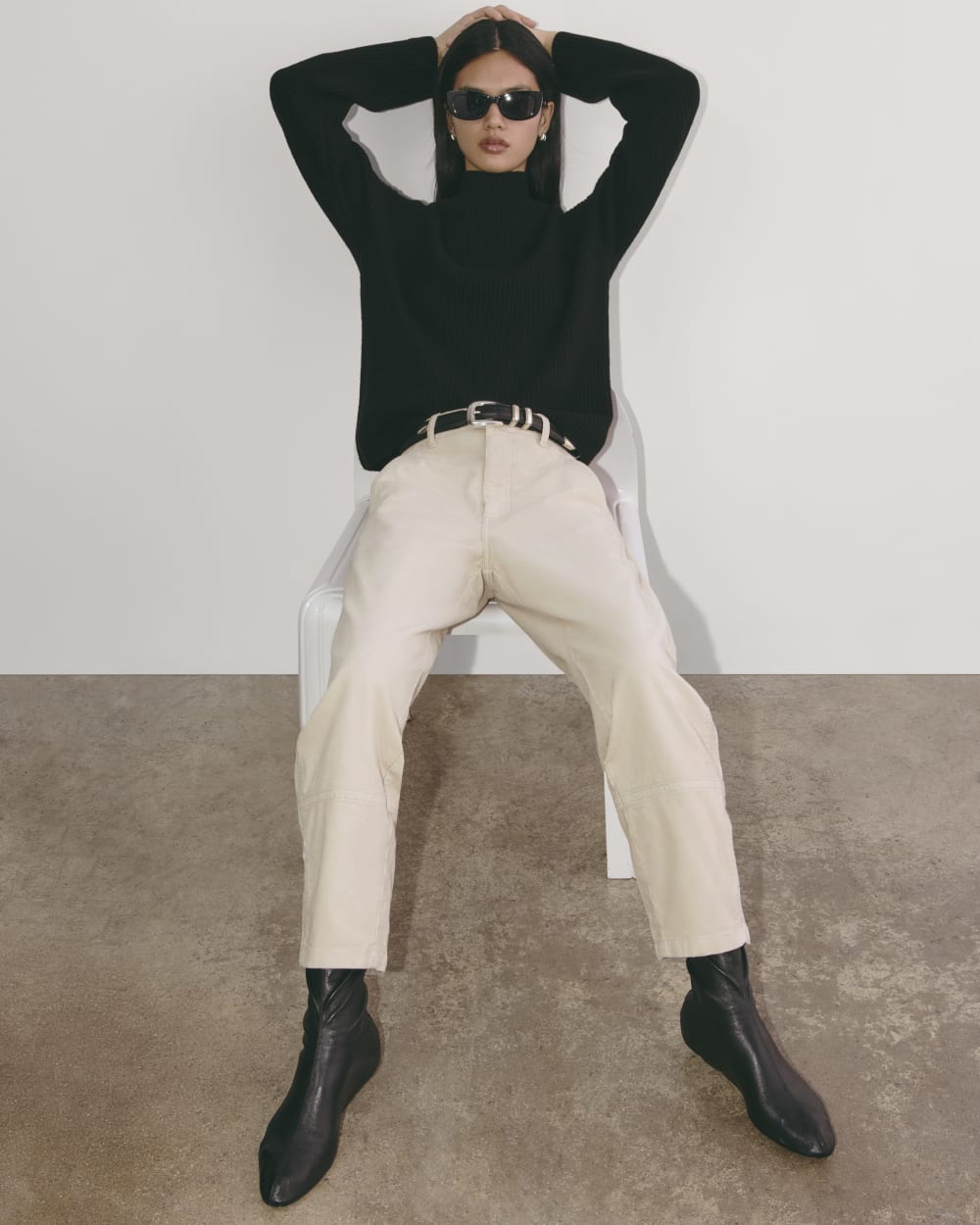 The Utility Barrel in Corduroy | Sandstone - Image 6