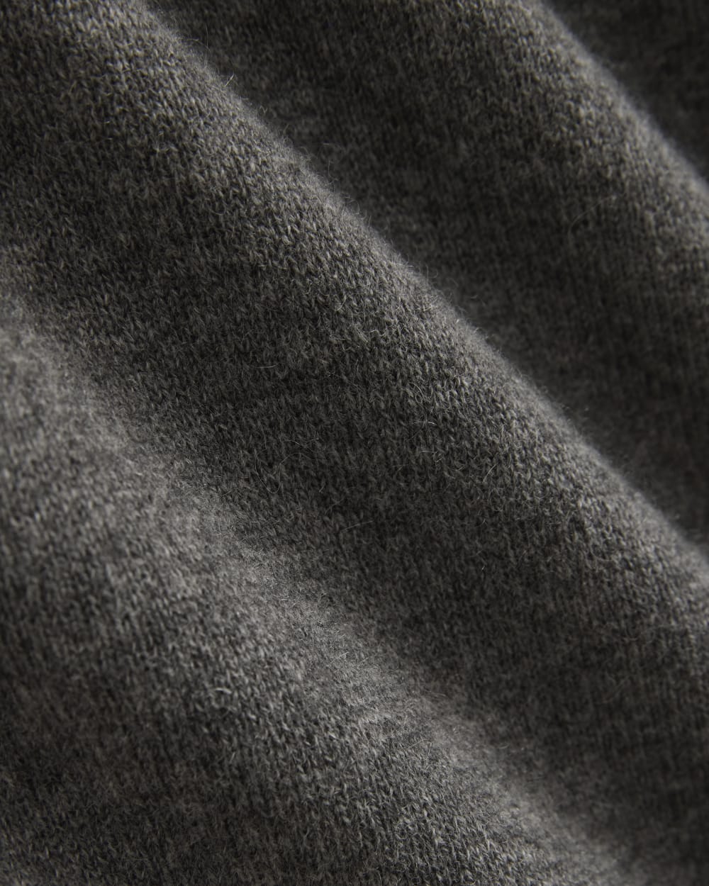 The Classic V in Cashmere | Heather Charcoal - Image 6