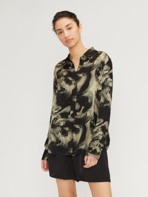 The Satin Relaxed Shirt | Pale Yellow / Black